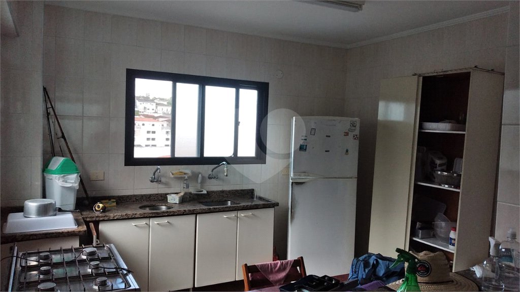 Sobrado à venda com 4 quartos, sendo 2 suítes, em Horto, São Paulo, SP