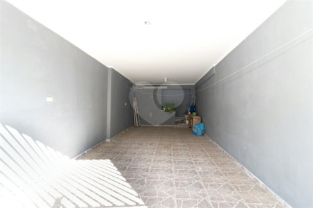 Casa à venda com 3 quartos, sendo 1 suíte, em Chora Menino, São Paulo, SP