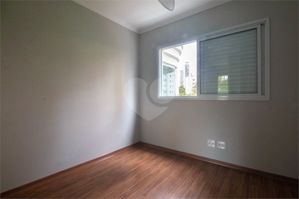 Apartamento à venda com 3 quartos, sendo 1 suíte, em Panamby, São Paulo, SP