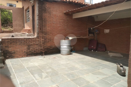 Casa Térrea à venda com 3 quartos em Jardim Alvinópolis, Atibaia, SP