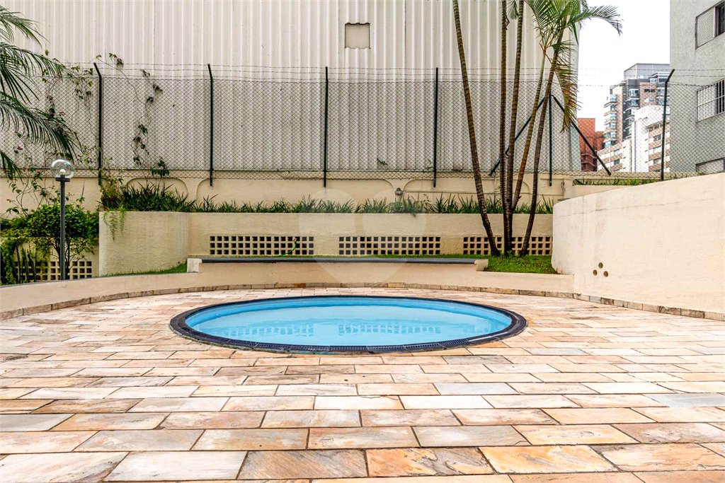 Cobertura à venda com 3 quartos, sendo 2 suítes, em Indianópolis, São Paulo, SP