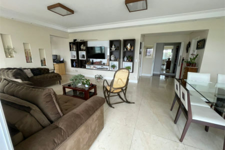 Apartamento à venda com 4 quartos, sendo 3 suítes, em Perdizes, São Paulo, SP