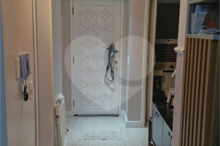 Casa à venda com 3 quartos, sendo 1 suíte,  no condomínio Moradas do Horto, São Paulo - SP
