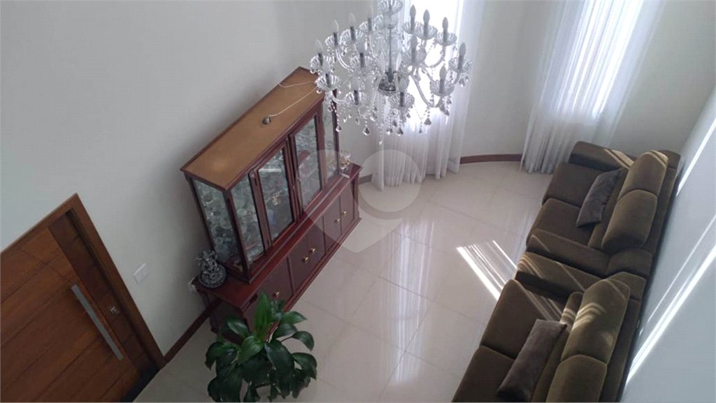 Casa à venda com 3 suítes no condomínio Damha III, São Carlos - SP