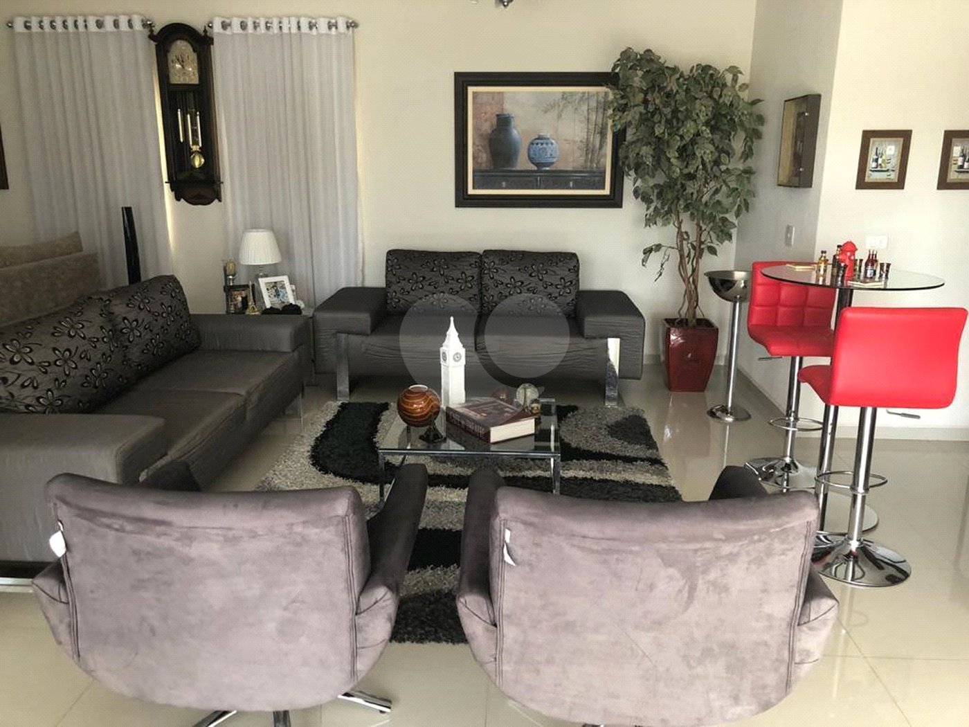 Casa à venda com 5 suítes no condomínio Terras de Mont Serrat, Salto - SP