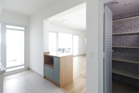 Apartamento à venda com 3 suítes em Vila Anastácio, São Paulo, SP