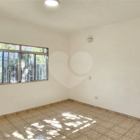 Sobrado à venda com 5 quartos, sendo 1 suíte, em Interlagos, São Paulo, SP