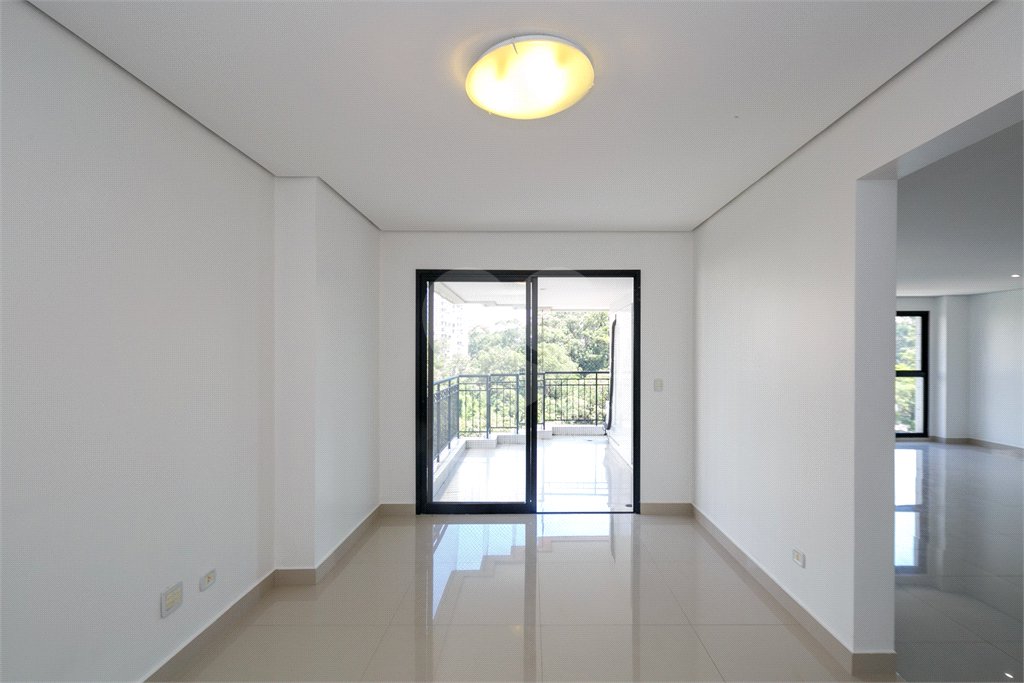 Apartamento à venda ou para alugar com 4 suítes em Jardim Marajoara, São Paulo, SP