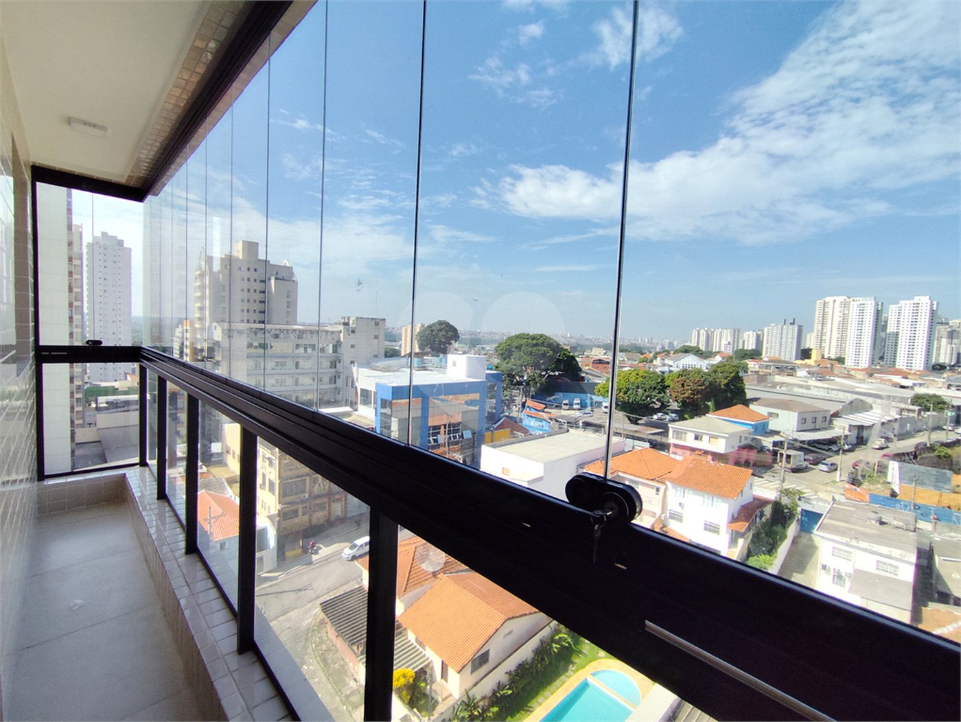 Apartamento para alugar com 2 quartos, sendo 1 suíte, em Vila Moreira, Guarulhos, SP