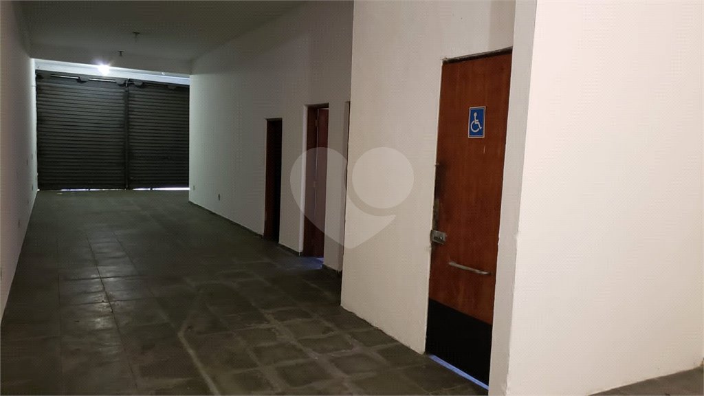 Prédio à venda com 2 quartos, sendo 1 suíte, em Jardim Brasil (zona Norte), São Paulo, SP