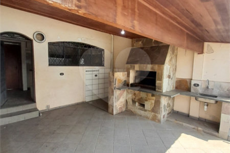 Casa para alugar com 4 quartos, sendo 3 suítes, em Alvinópolis, Atibaia, SP