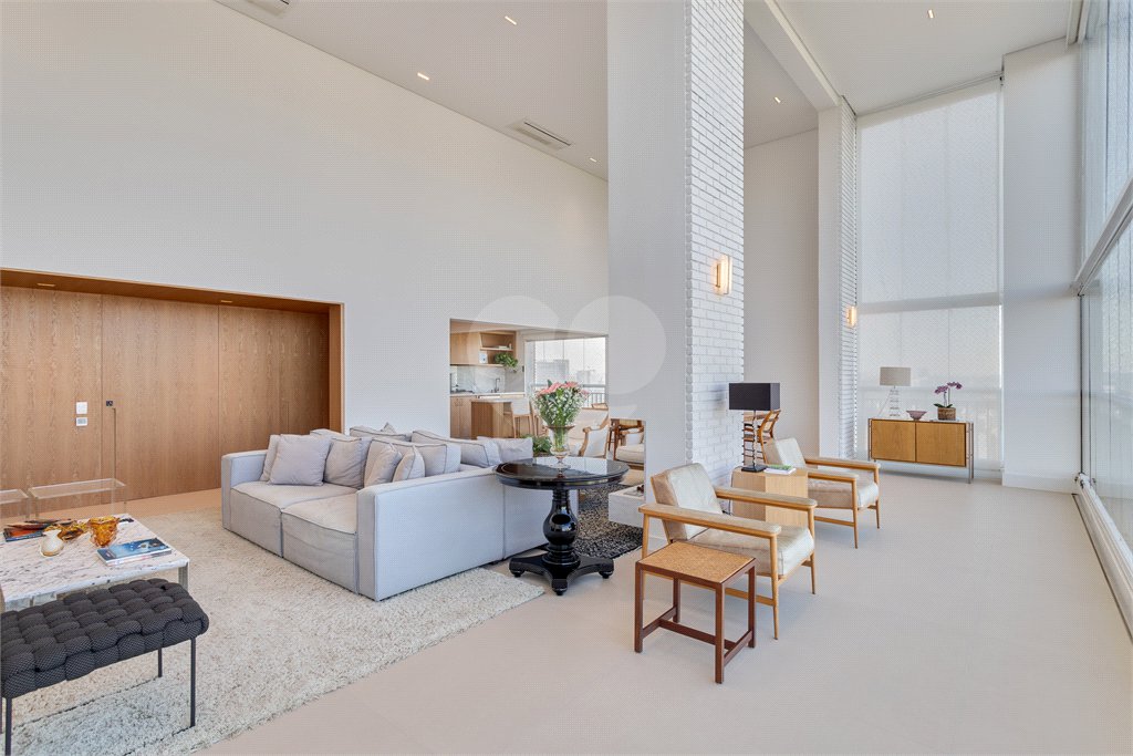 Apartamento à venda com 4 suítes em Panamby, São Paulo, SP