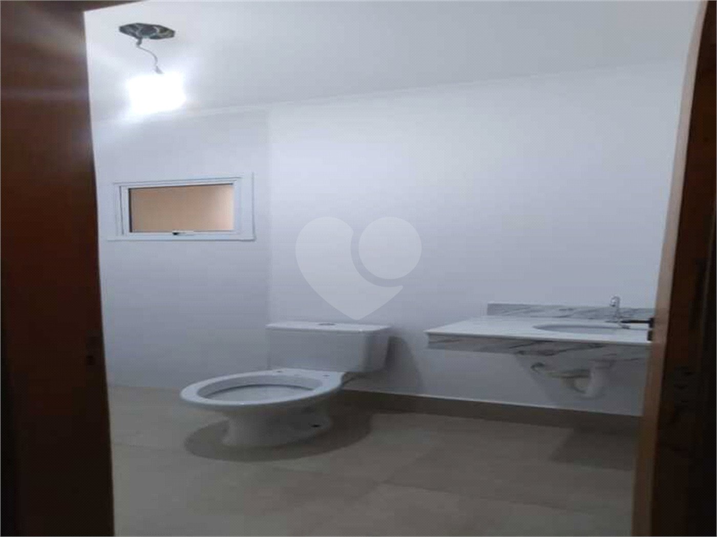Casa à venda com 2 quartos, sendo 1 suíte, em Parque Residencial Sabiás, Indaiatuba, SP