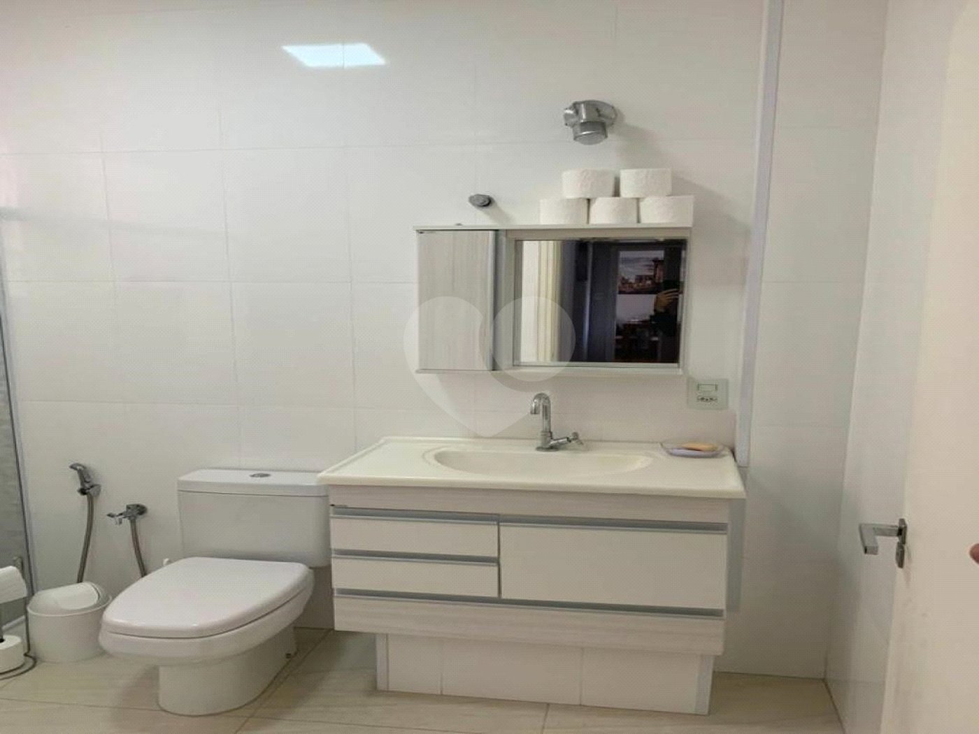 Apartamento à venda com 2 quartos, sendo 1 suíte, em Liberdade, São Paulo, SP