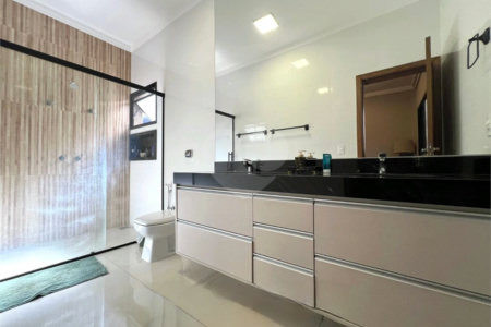 Casa à venda com 3 suítes no condomínio Praça dos Pássaros, Ribeirão Preto - SP