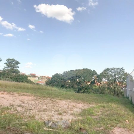 Terreno à venda em Fazenda Santana, Valinhos, SP