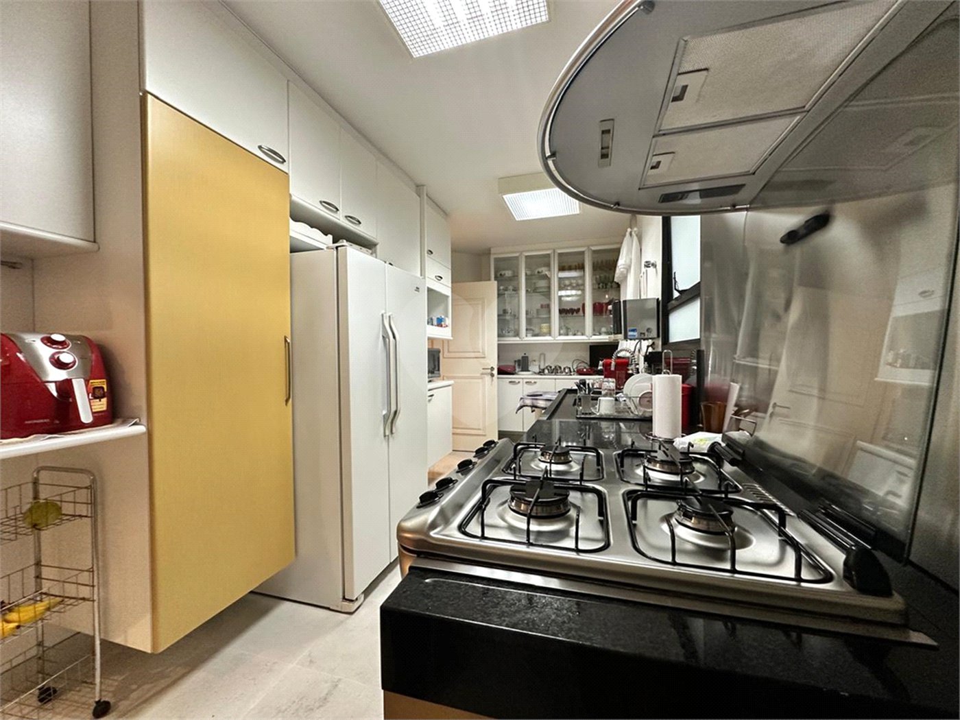Apartamento à venda com 4 quartos, sendo 3 suítes,  em Vila Andrade, São Paulo, SP