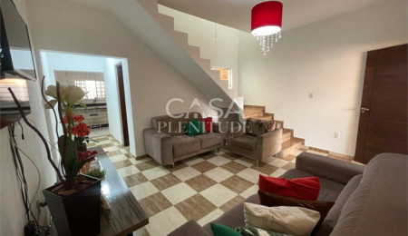 Sobrado à venda com 2 quartos em Vila Eros, Sorocaba, SP