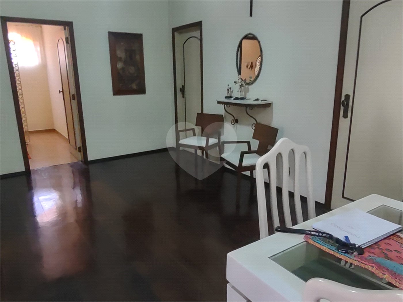 Casa Térrea à venda com 3 quartos, sendo 1 suíte,  em Jardim América, Bragança Paulista, SP