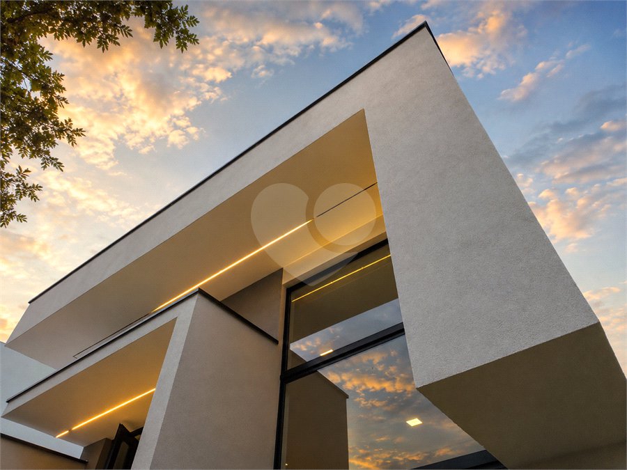 Casa à venda com 3 suítes no condomínio Residencial Chácara Ondina, Sorocaba - SP