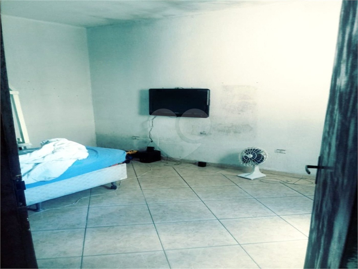Sobrado à venda com 4 quartos, sendo 2 suítes, em Jardim Munhoz, Guarulhos, SP