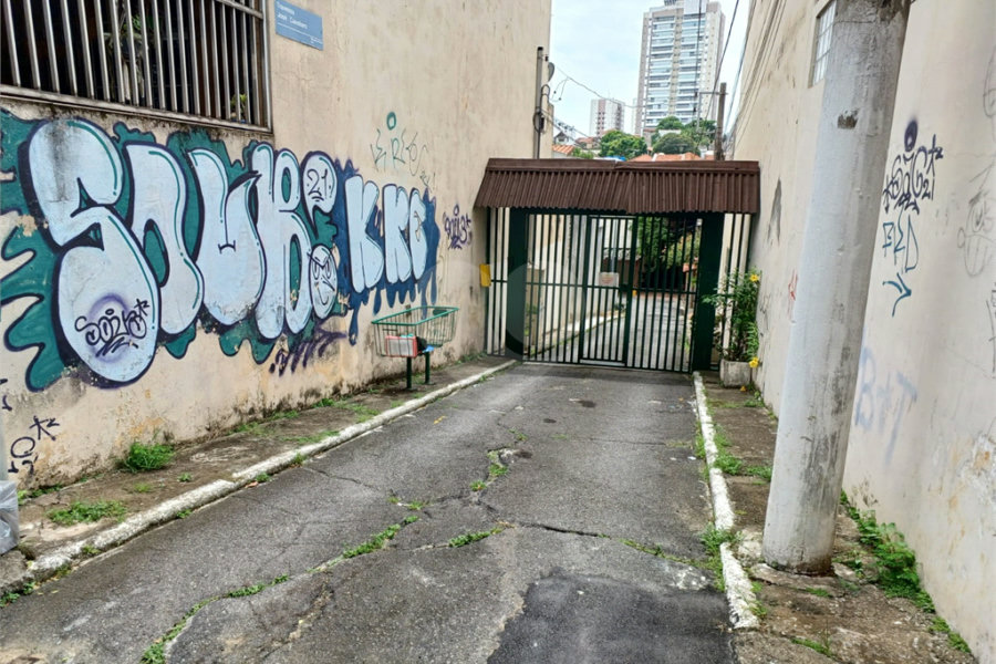 Sobrado à venda com 3 quartos em Santa Terezinha, São Paulo, SP