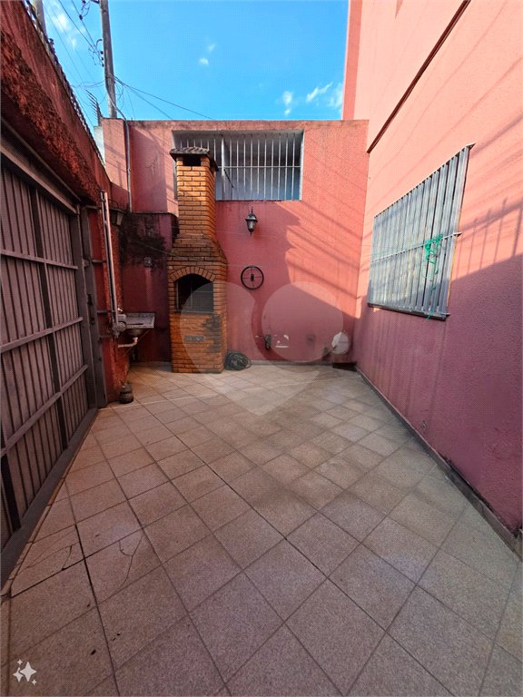 Sobrado à venda com 5 quartos, sendo 1 suíte, em Vila Bonilha, São Paulo, SP