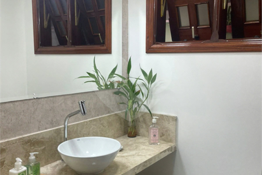 Sobrado à venda com 4 quartos, sendo 2 suítes,  em Mandaqui, São Paulo, SP
