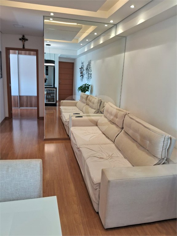 Apartamento à venda com 2 quartos, sendo 1 suíte,  no Centro, Mogi das Cruzes, SP