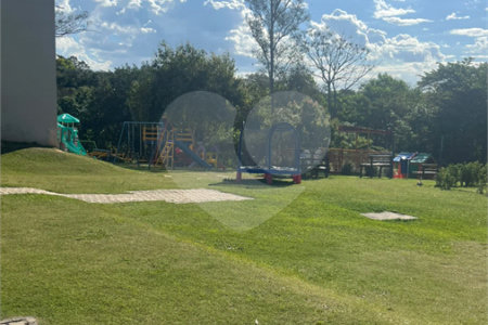 Casa à venda ou para alugar com 2 quartos, sendo 4 suítes, no condomínio Residencial Jardim Bréscia, Indaiatuba - SP