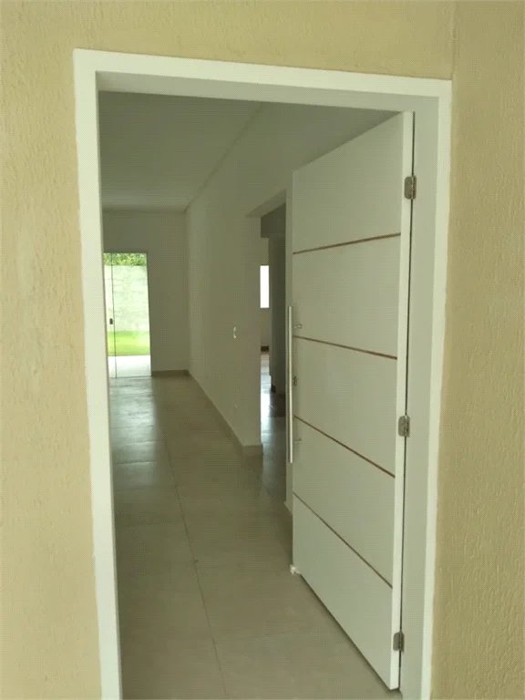 Casa à venda com 4 suítes no condomínio Saint Thomás Rua Uruana,9, Carapicuíba - SP
