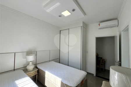 Casa à venda com 3 suítes no condomínio Village Ipanema 1, Araçoiaba da Serra - SP