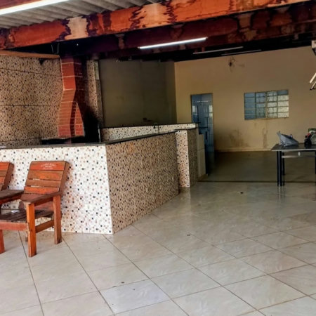 Casa à venda com 2 quartos, sendo 1 suíte,  em Jardim Paranapunga, Três Lagoas, MS