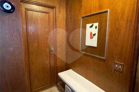 Apartamento à venda com 3 quartos, sendo 1 suíte, em Higienópolis, São Paulo, SP