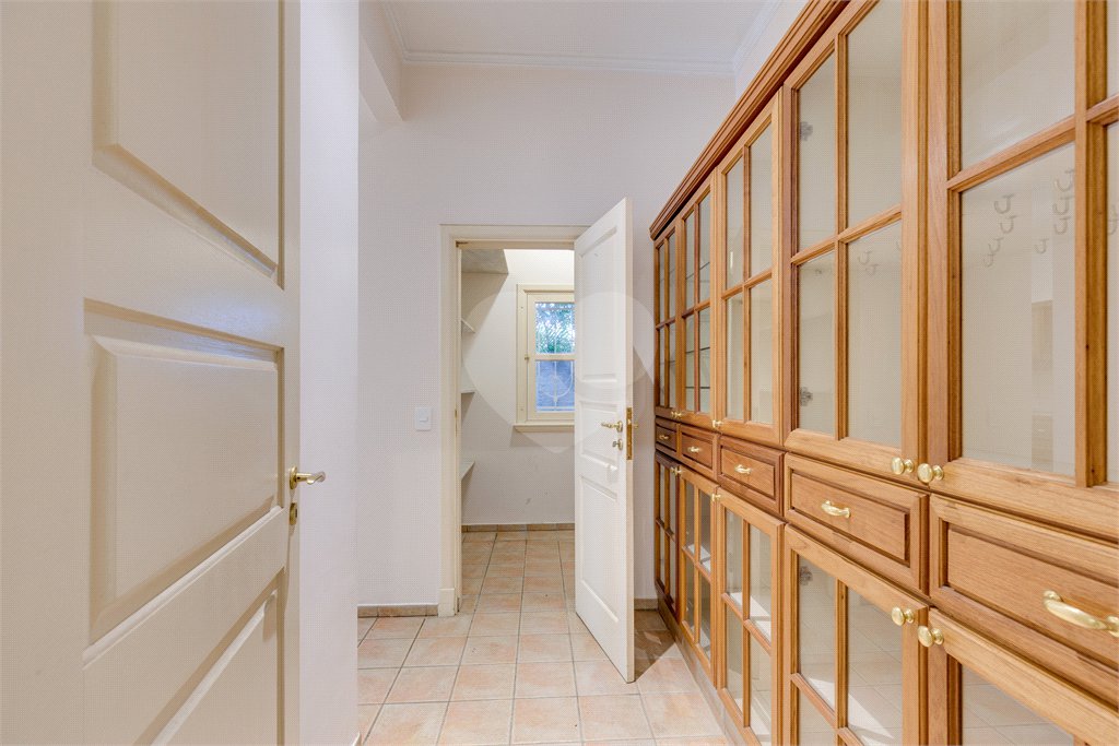 Casa à venda com 4 suítes no condomínio Chácara Flora, São Paulo - SP