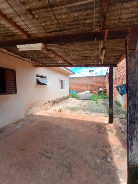 Casa à venda com 2 quartos em Vila Mazzei, Itapetininga, SP