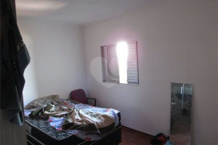 Casa à venda com 2 quartos, sendo 1 suíte, em Cidade Edson, Suzano, SP