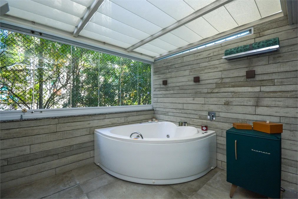 Apartamento à venda com 3 suítes em Jardim Fonte do Morumbi, São Paulo, SP