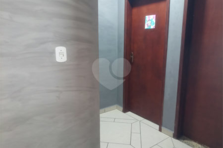 Casa à venda com 2 quartos, sendo 1 suíte,  em Capela, Vinhedo, SP