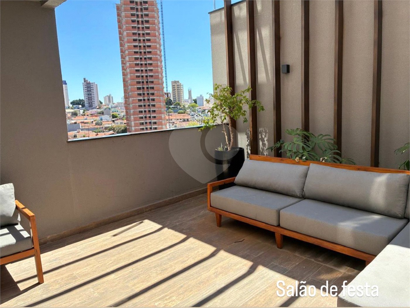 Apartamento à venda com 2 quartos, sendo 1 suíte, em Jardim Paulistano, Sorocaba, SP