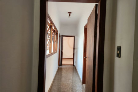 Casa à venda com 3 quartos, sendo 1 suíte, em Jardim Morumbi, Araraquara, SP