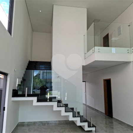 Casa à venda ou para alugar com 3 suítes no condomínio Residencial Veredas, Mogi das Cruzes - SP