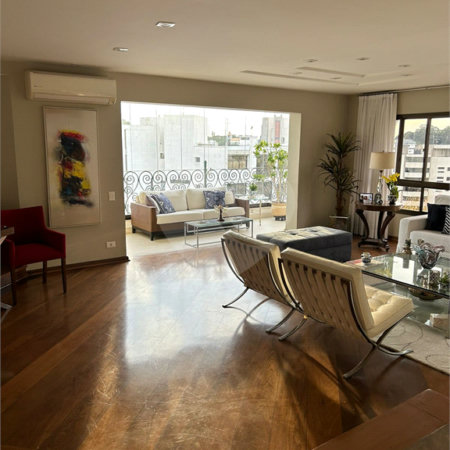 Apartamento à venda com 4 suítes em Real Parque, São Paulo, SP