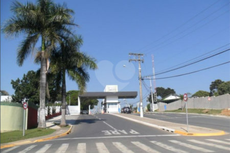Casa à venda com 3 quartos, sendo 1 suíte,  no condomínio Lagos D Icaraí, Salto - SP
