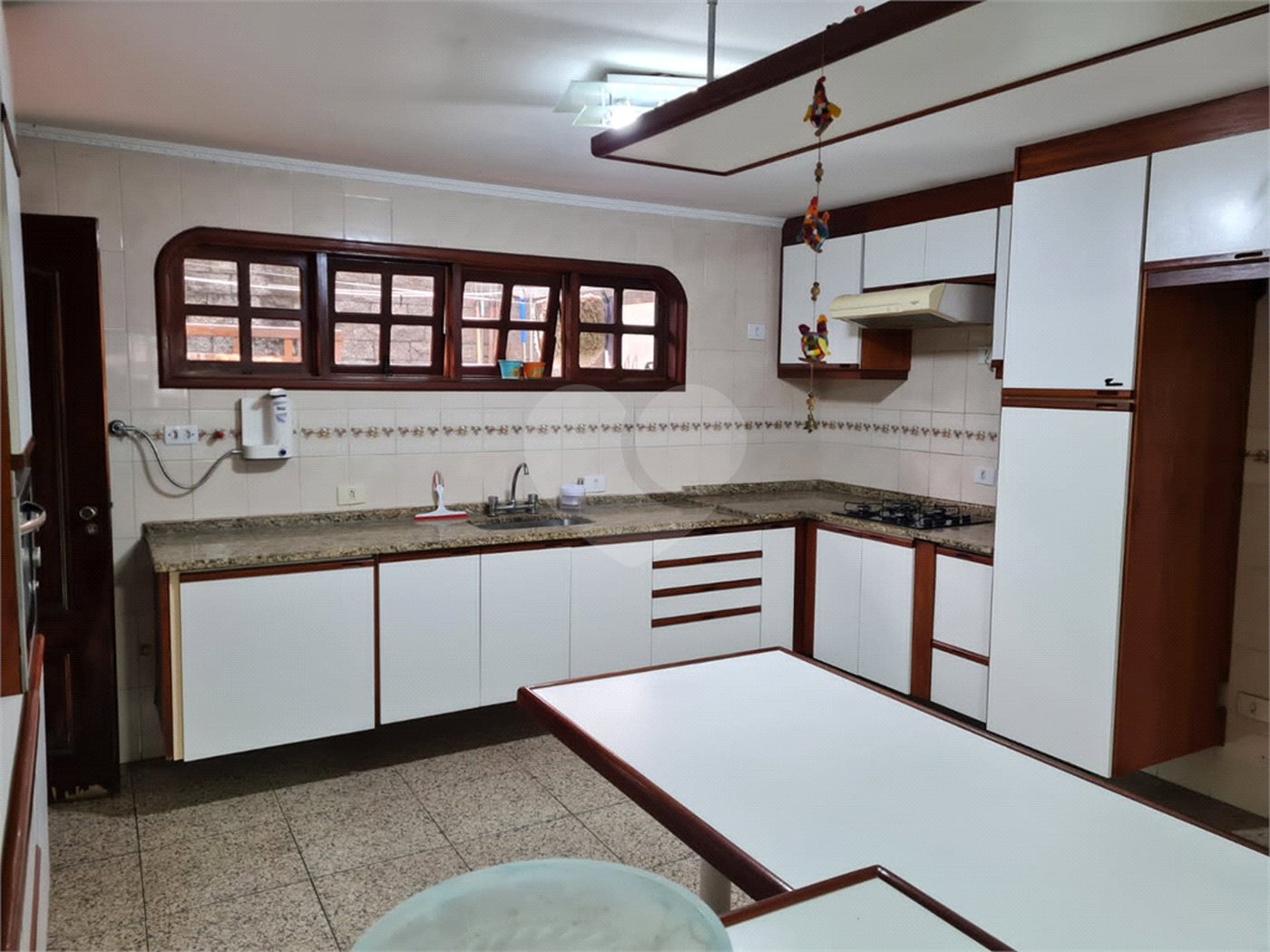 Sobrado à venda com 3 quartos, sendo 1 suíte, em Vila Tibagi, Guarulhos, SP