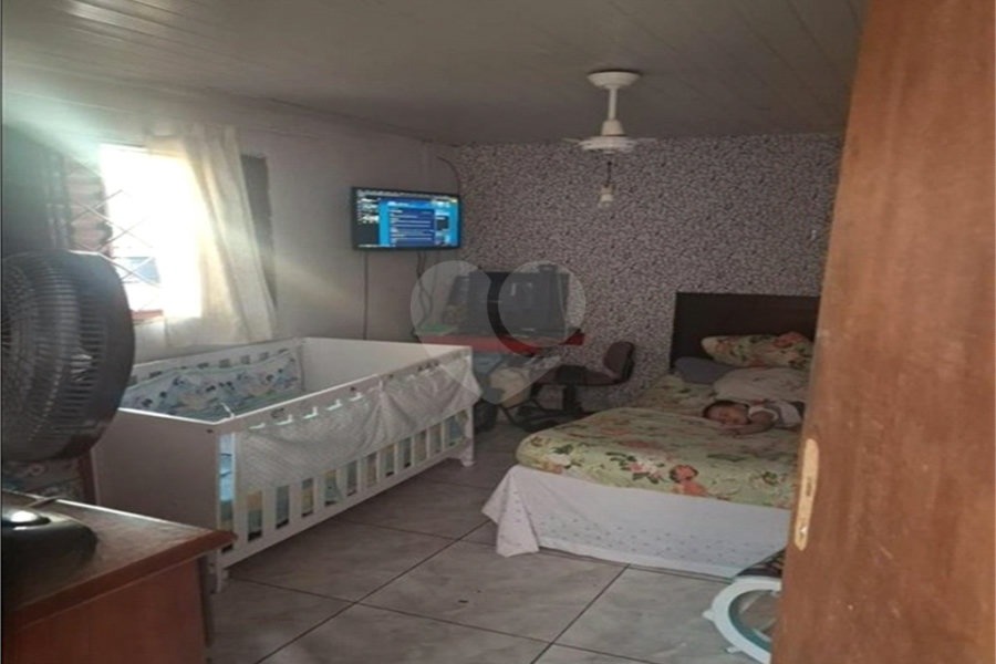 Sobrado à venda com 4 quartos em Tremembé, São Paulo, SP