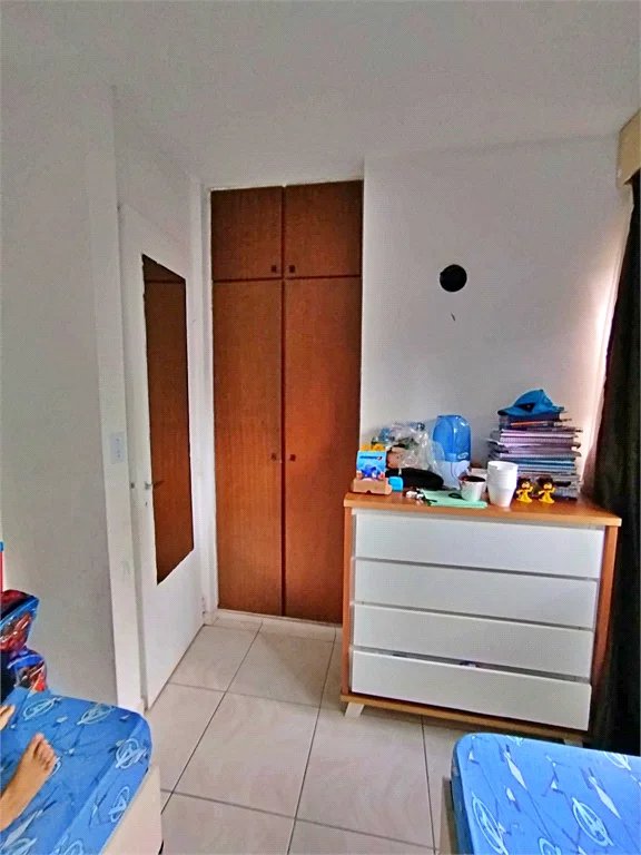 Apartamento à venda com 3 quartos, sendo 1 suíte, em Jardim Parque Morumbi, São Paulo, SP
