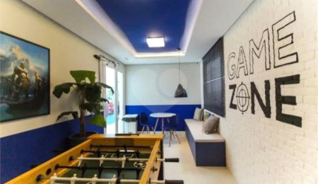 Apartamento à venda com 2 quartos em Vila Carmosina, São Paulo, SP
