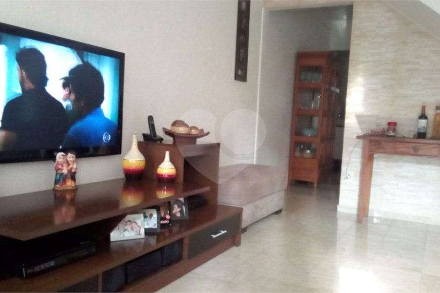 Casa à venda com 2 quartos no condomínio Colina de Goiás, São Paulo - SP