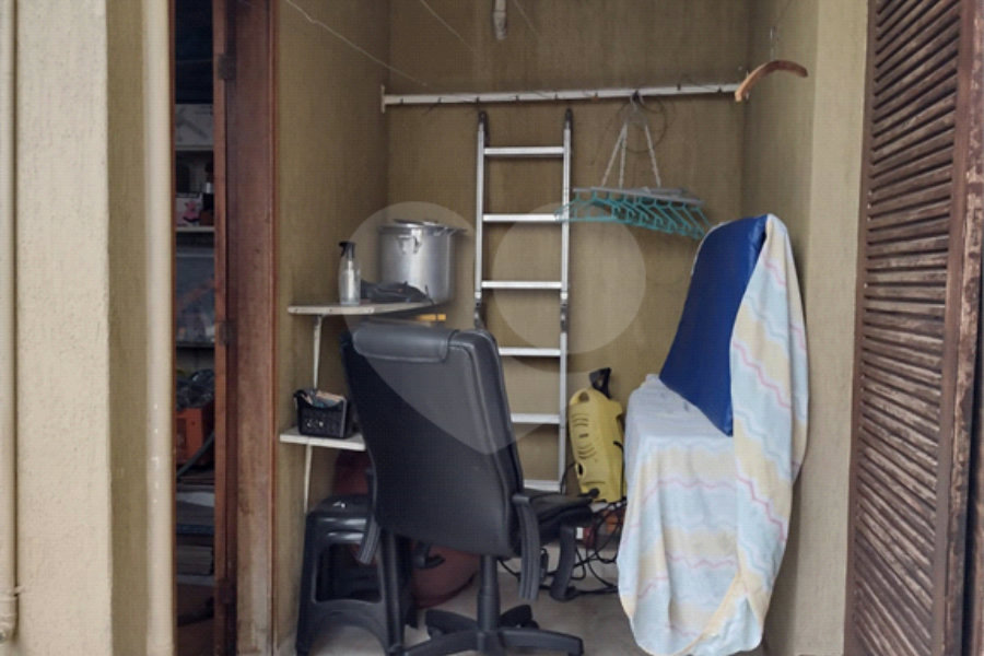 Casa à venda com 4 quartos, sendo 2 suítes, em Vila Gustavo, São Paulo, SP